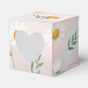 Aesthetic Daisy Flowers Pattern Favour Box