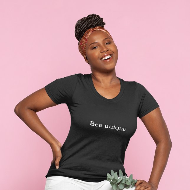 aesthetic outfit quote Bee unique T-Shirt (Creator Uploaded)