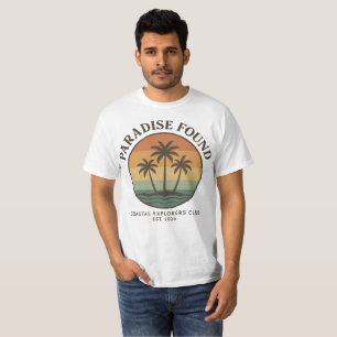 Aesthetic Paradise Found   Retro Coastal Explorer  T-Shirt