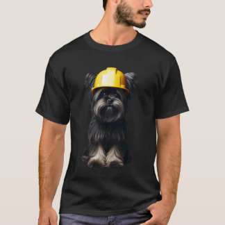 Affenpinscher Dog Yellow Hard Hat Helmet Worker En T-Shirt