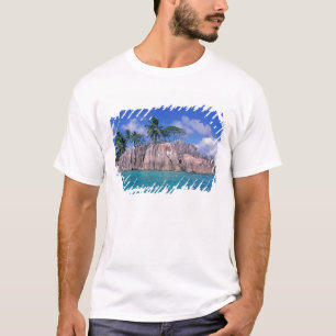 Africa, Seychelles, Praslin Island, St. Pierre T-Shirt