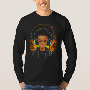 African American Girl With Headphones Black Woman  T-Shirt