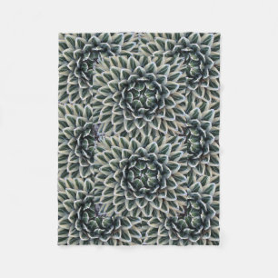 Agave pattern fleece blanket