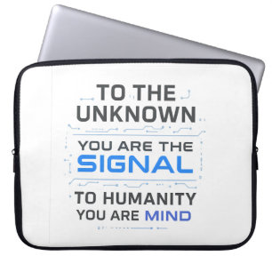 AI Quote Design – Signal to Unknown Mind Laptop Sleeve