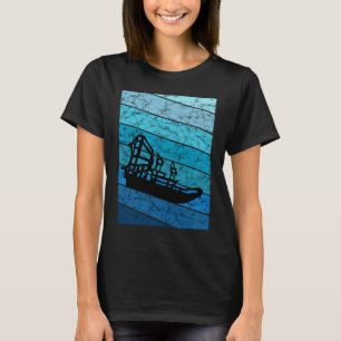 Airboat Hydroplane Swamp Retro Vintage Ocean Fanbo T-Shirt