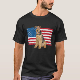 Airedale Terrier Dad Mum American Flag Dog Lover O T-Shirt