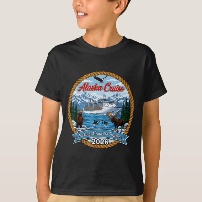 Alaska Cruise 2026 Matching Friends And Family Gro T-Shirt (Front)