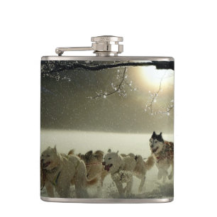 Alaskan Husky Dog Sled Race Hip Flask