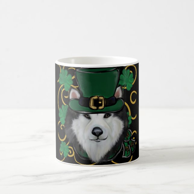 Alaskan Malamute     Coffee Mug (Center)