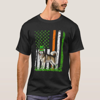 Alaskan Malamute Dog St Patricks Day Irish America T-Shirt