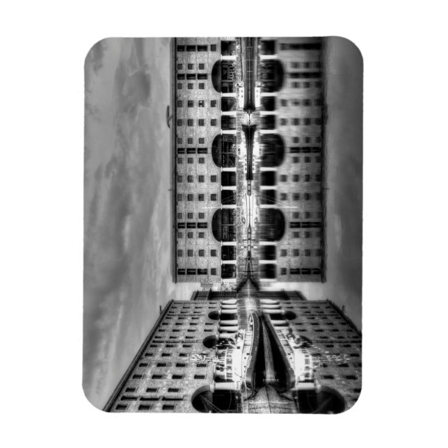 Albert Dock Liverpool Reflections Magnet (Vertical)