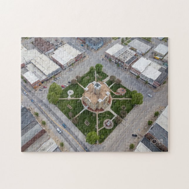 Albia, Iowa Jigsaw Puzzle (Horizontal)