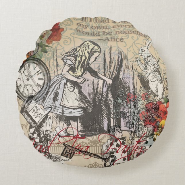 Alice in Wonderland Curtain Classic Art Round Cushion (Front)