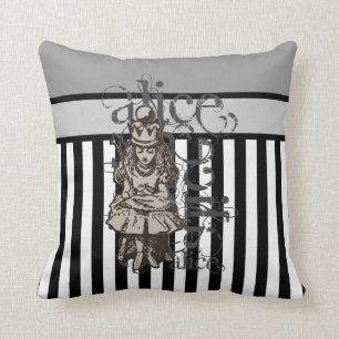 Alice In Wonderland Queen Alice Grunge Cushion