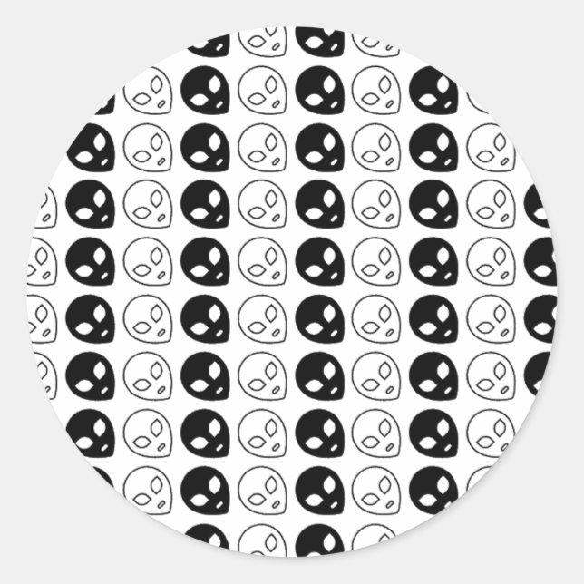 Alien Black and white design  Classic Round Sticker (Front)