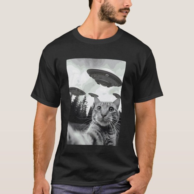 Alien Cat Selfie T-Shirt (Front)