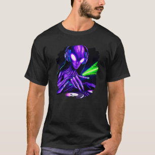 Alien Cyborg DJ Robot Record Techno Music Cool Ali T-Shirt