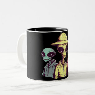 Alien Duo Coffee Mug – Retro Sci-Fi