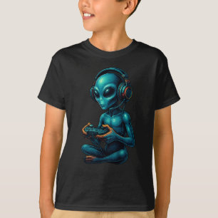 Alien Gaming With Headphones Funny Video Games Gam T-Shirt