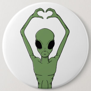 Alien Heart Pose 6 Cm Round Badge