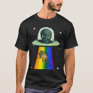 Alien Leprechaun St. Patricks Day Irish Rainbow T-Shirt