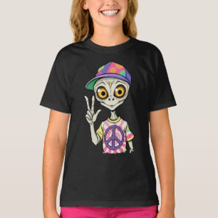 Alien shows the Hand Peace Sign 1 T-Shirt