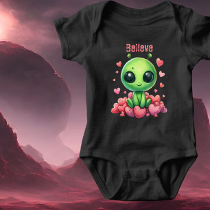 alien sitting on hearts Love UFO Believe scifi top