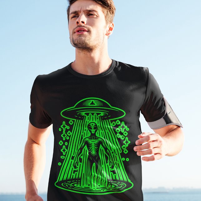 Alien Spacecraft Green UFO Cool Graphic T-Shirt (Creator Uploaded)