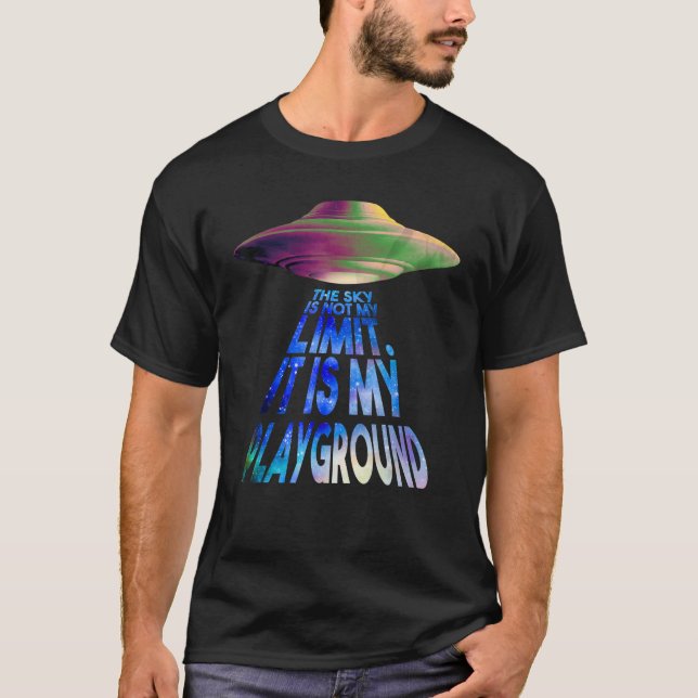 Alien Spaceship UFO 1 T-Shirt (Front)
