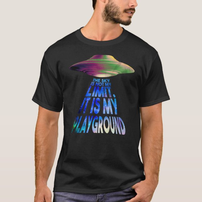 Alien Spaceship UFO  1 T-Shirt (Front)