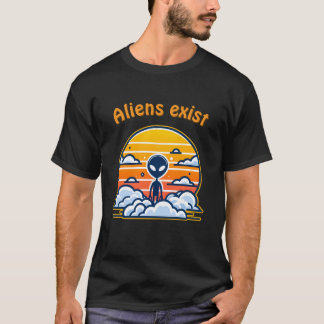 Alien Sunset Aesthetic | Sci-Fi Alien Sunset T-Shirt