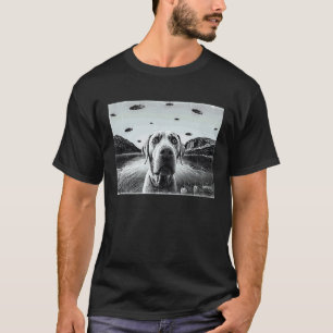 Alien UFO Dog Labrador Retriever Alien Selfie T-Shirt