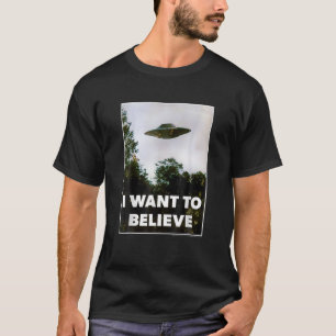 Alien UFO Hunter I Want To Believe UFO Day T-Shirt