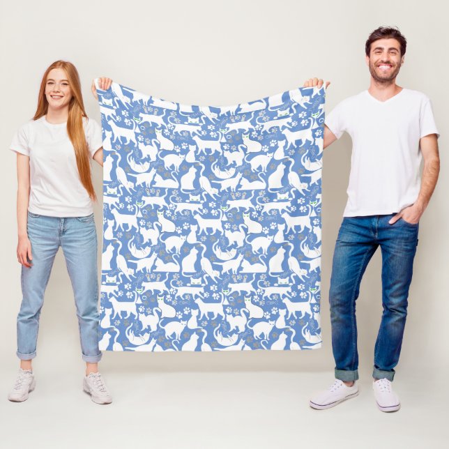 All Cats pattern.w.bx4 L Blue BG Fleece Blanket (In Situ)