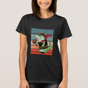 Alligator viking cartoon fun fierce hammer armor h T-Shirt