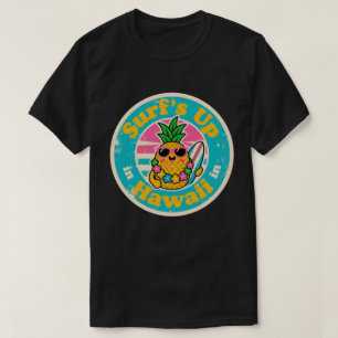 Aloha Vibes_ Pineapple Surfer Vintage Hawaiian Art T-Shirt