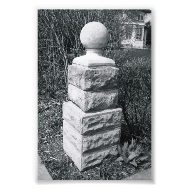 Alphabet Letter Photography I8 Black and White 4x6 Photo Print (Front)