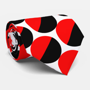 Alternating Crescents 05a - Red and Black Tie