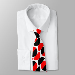 Alternating Crescents 07a - Red and Black Tie