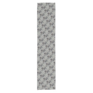 AMARYLLIS SHORT TABLE RUNNER