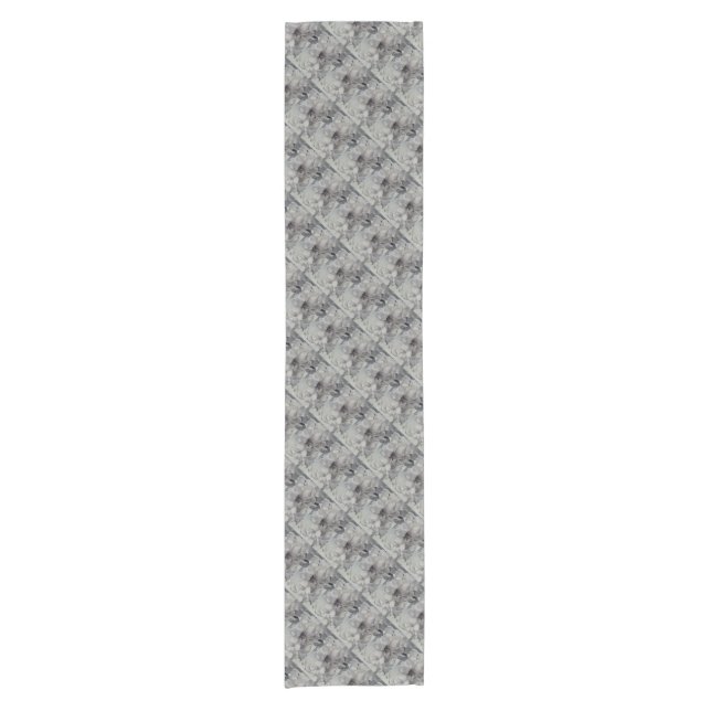 AMARYLLIS SHORT TABLE RUNNER (Front)