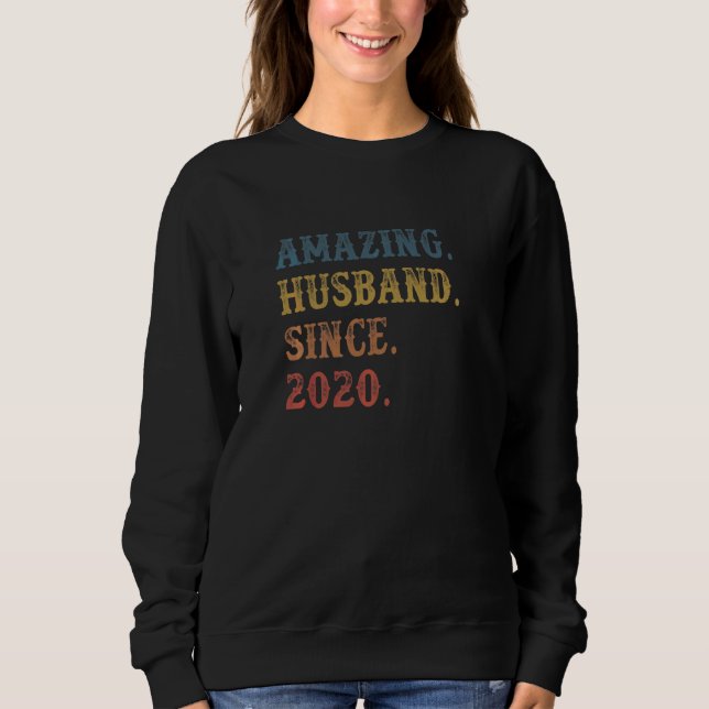 Amazing Husband Since 2020 Retro 2 Wedding Anivers Sweatshirt (Front)