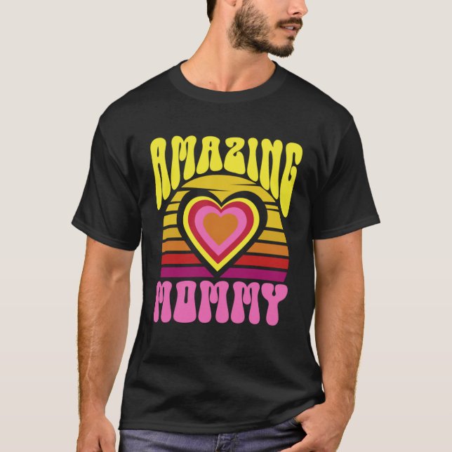 Amazing Mommy Cute Sunset Hearts Mother s Day Retr T-Shirt (Front)