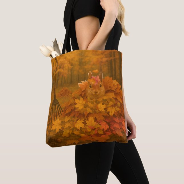 Amber Nest Tote Bag (Close Up)