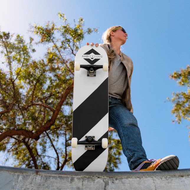 Ambitious Skateboard (Outdoor 1)