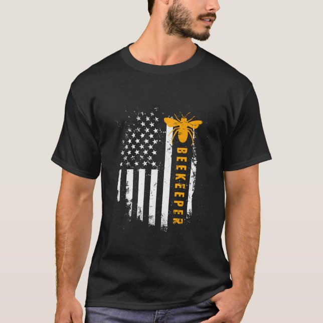American Beekeeper Flag Save Bees Beekeeping Hive  T-Shirt (Front)