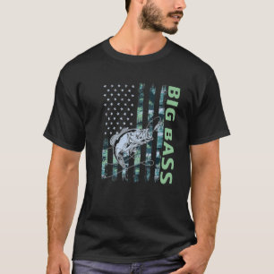 American Camo Flag Big Bass Fishing Cool USA Desig T-Shirt