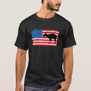 American Flag 4th Of July Animal Saola Usa Patrio T-Shirt