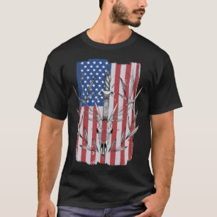 American Flag Deer Hunting T-Shirt