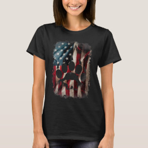 American flag grizzly bear paw forest trees nature T-Shirt